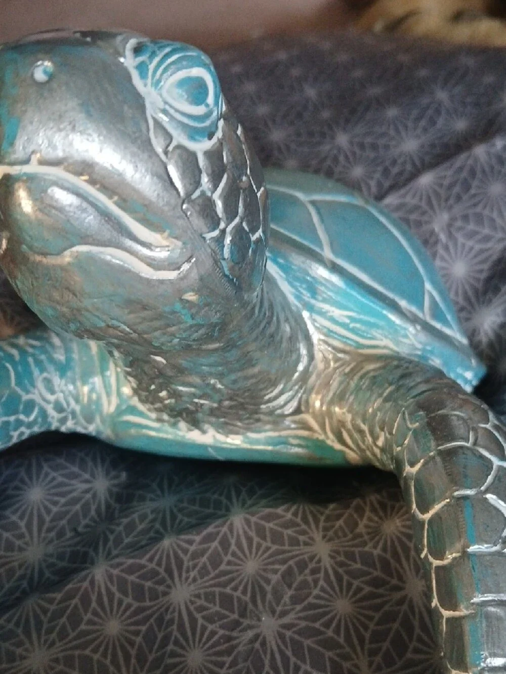 Teal Turtle Reptile Habitat Accessory - Decorative Toilet Paper Holder